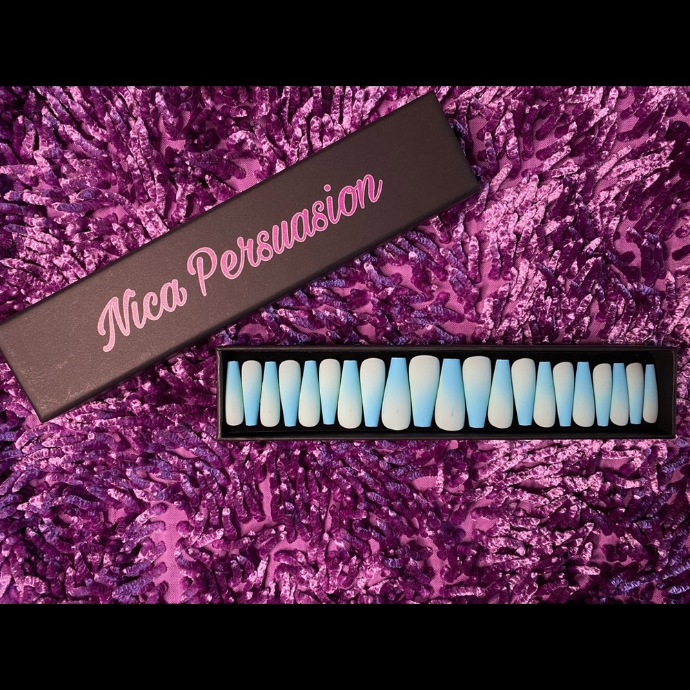 Meet sky custom made press on nails